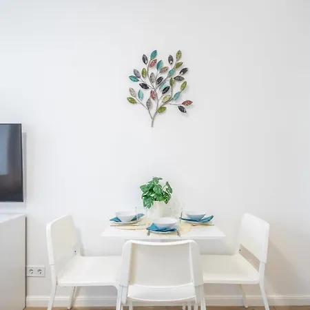 Apartamento Modern In Downtown Area