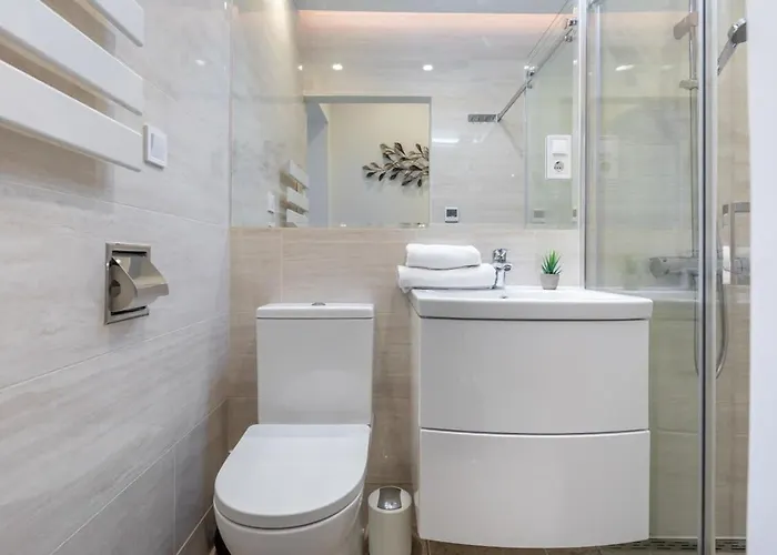 شقة Modern In Downtown Area بودابست