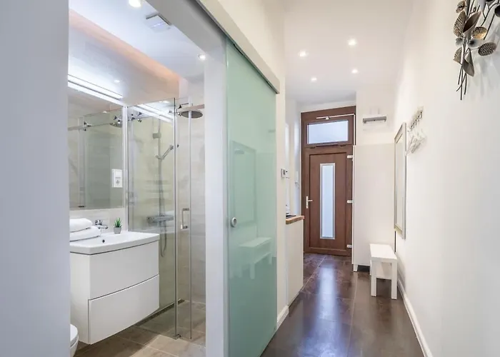 Modern In Downtown Area Apartment Budapest
